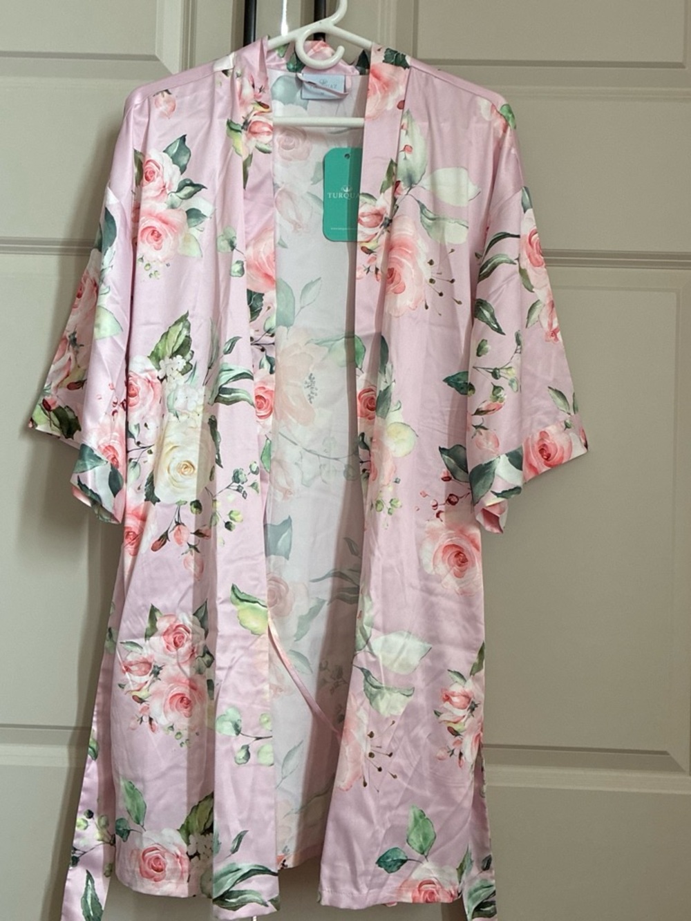 New Women's Pink Floral Satin Robe by TURQUAZ